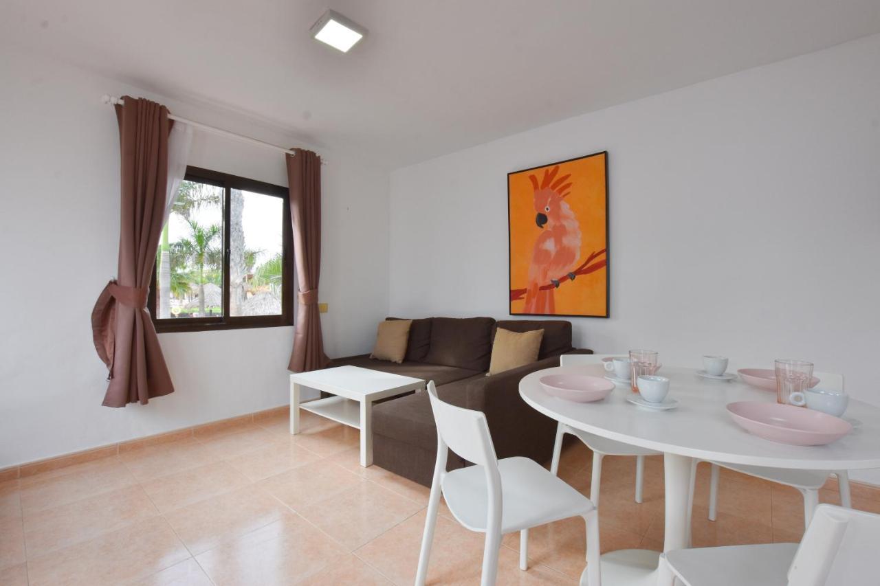 Book Jet - Oasis Pool View Apartment Corralejo Exterior photo
