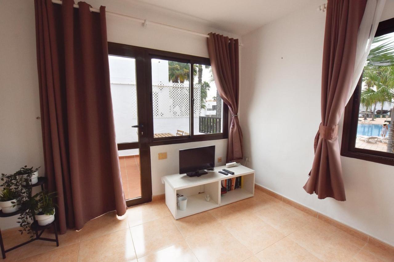 Book Jet - Oasis Pool View Apartment Corralejo Exterior photo