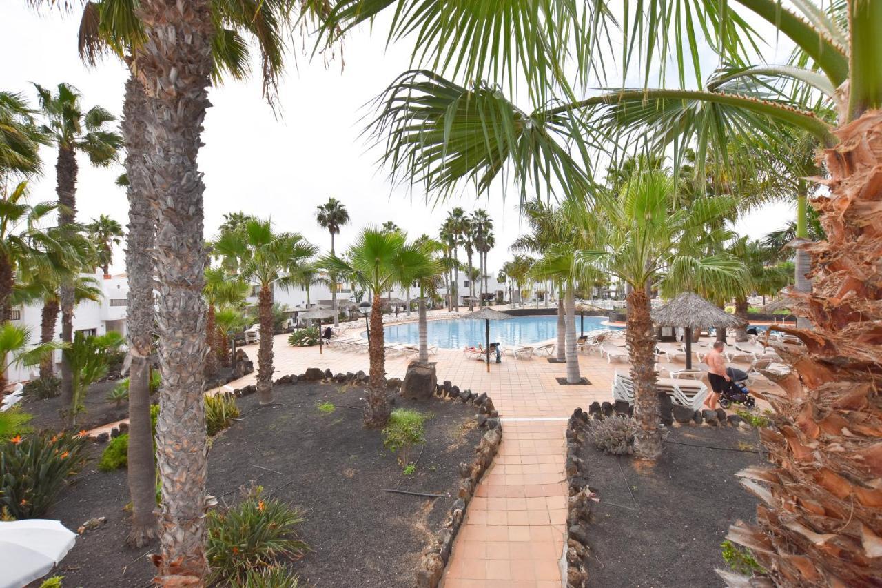 Book Jet - Oasis Pool View Apartment Corralejo Exterior photo